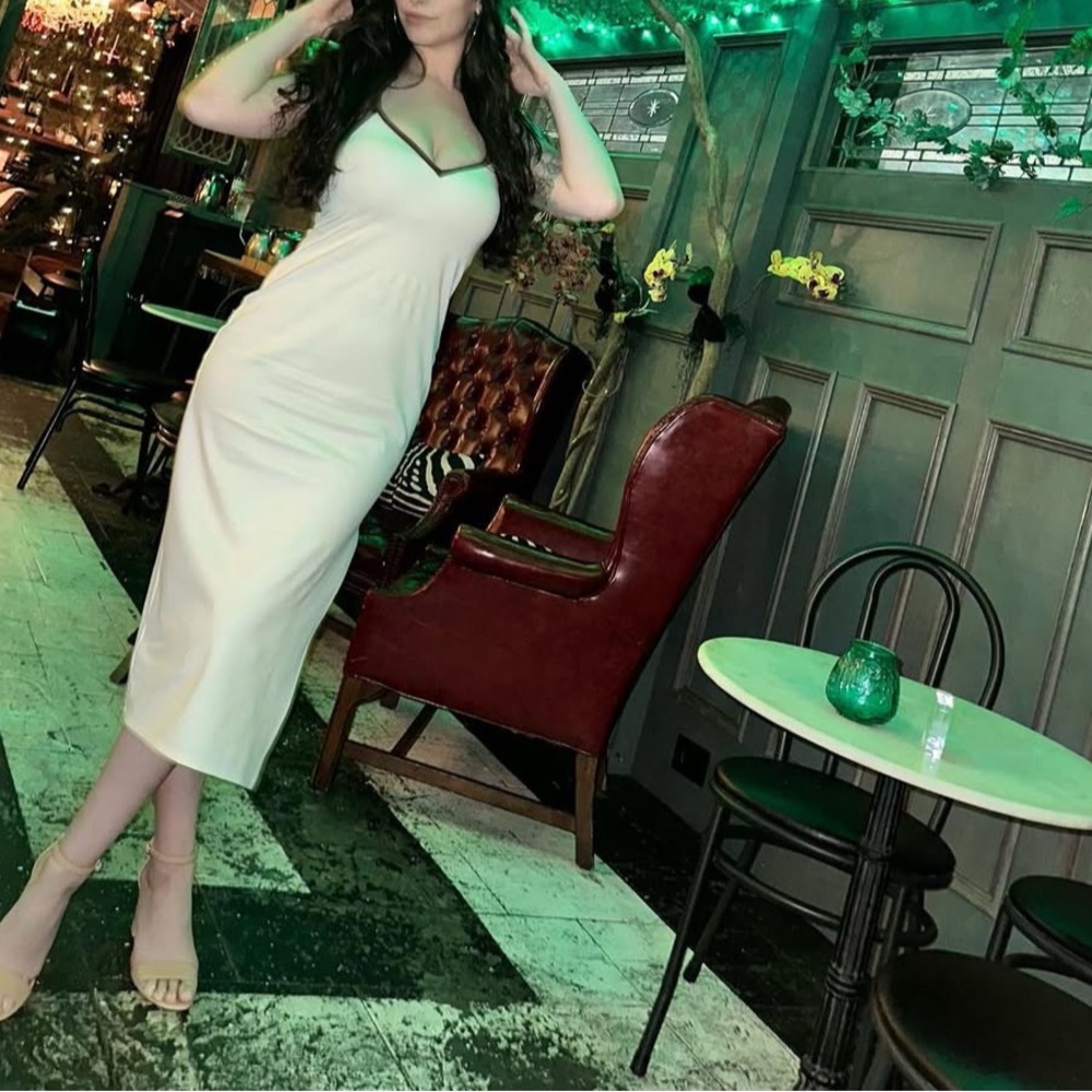 Elegant Cream Midi Dress